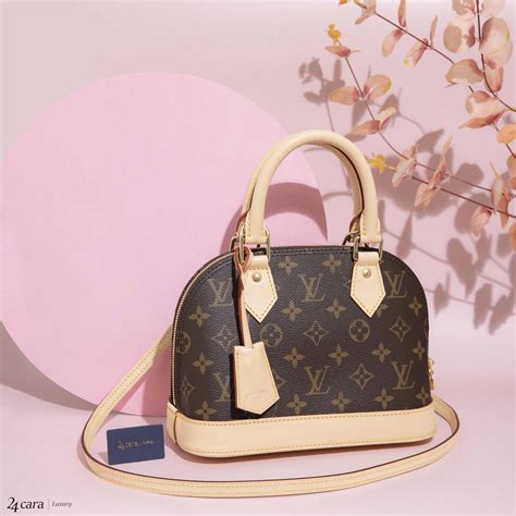 louis vuitton bb define|Louis Vuitton alma bb monogram.